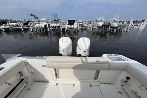 Boston Whaler 280 Outrage image