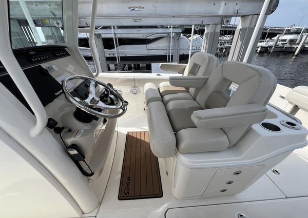 Boston Whaler 280 Outrage image