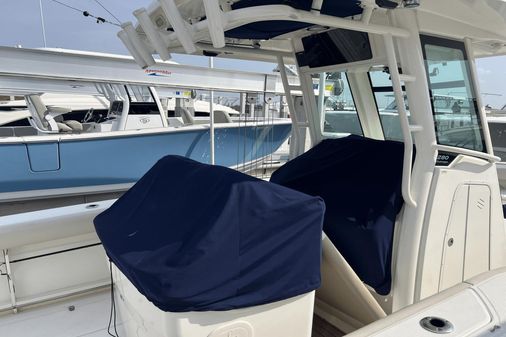 Boston Whaler 280 Outrage image