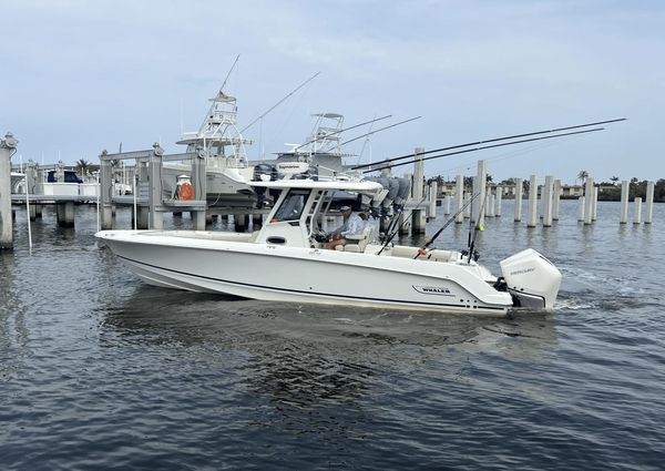 Boston Whaler 280 Outrage image