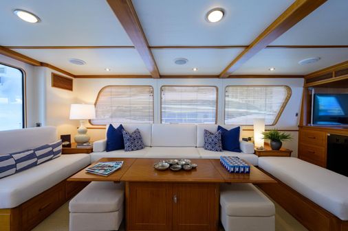 New England Boatworks Enclosed Raised Pilothouse image