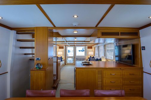 New England Boatworks Enclosed Raised Pilothouse image