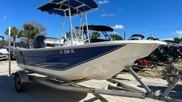 Carolina Skiff 178 DLV