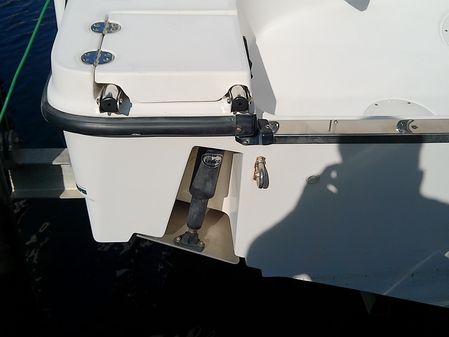 Trophy 2503 Center Console image