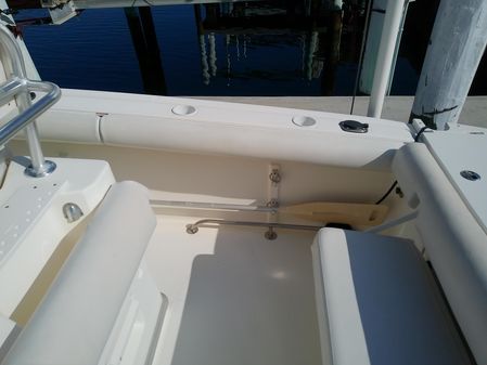 Trophy 2503 Center Console image