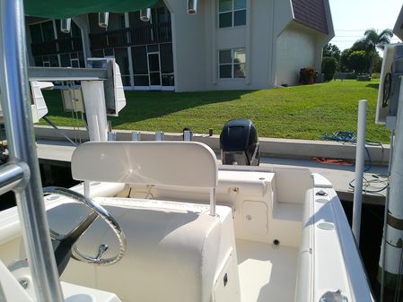 Trophy 2503 Center Console image