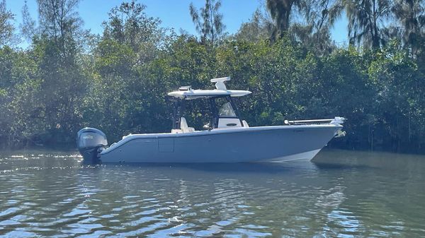 Cobia 301 Center Console 