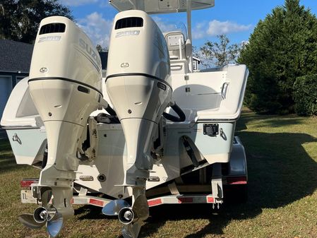 Sea Pro 259 Center Console image