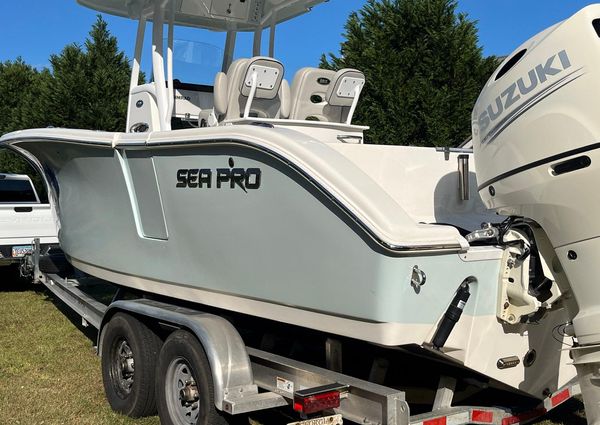 Sea Pro 259 Center Console image