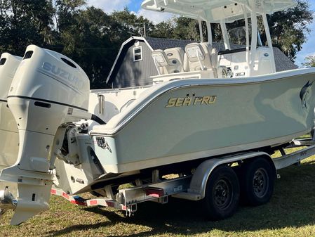 Sea Pro 259 Center Console image