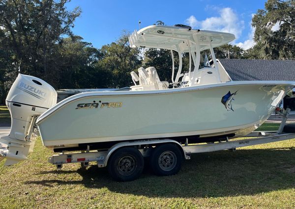 Sea Pro 259 Center Console image