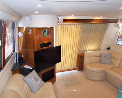 Carver 450 Voyager Pilothouse image