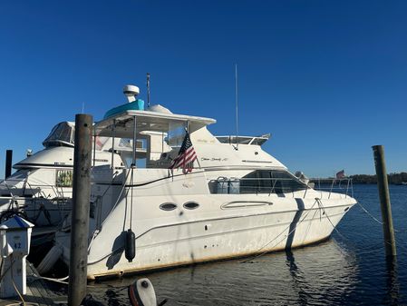 Sea Ray 370 Aft Cabin image