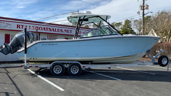 Cobia 280 DC