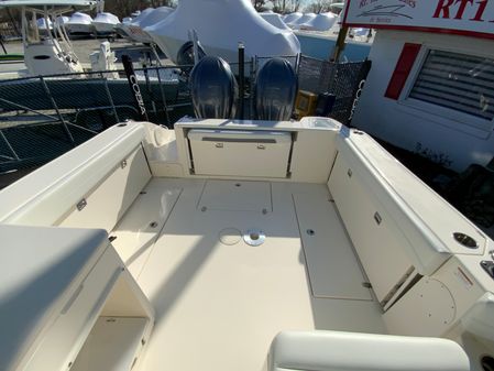 Cobia 280 DC image