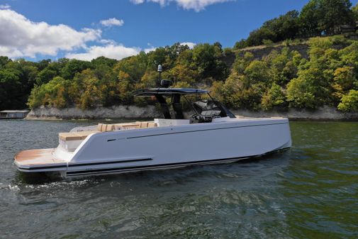 Pardo Yachts P43 image