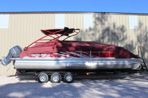 Bennington 2874 QCW - main image