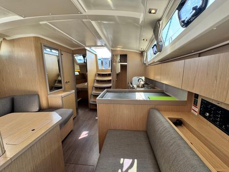 Beneteau Oceanis 41.1 image