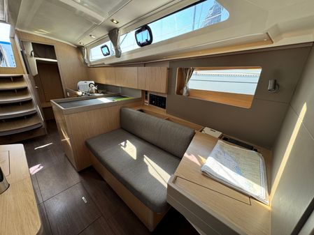 Beneteau Oceanis 41.1 image