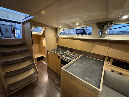 Beneteau Oceanis 41.1 image