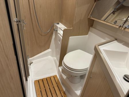 Beneteau Oceanis 41.1 image