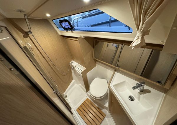 Beneteau Oceanis 41.1 image