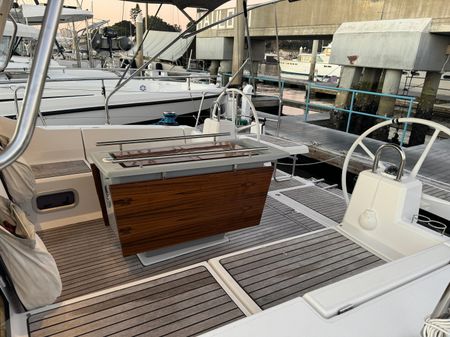 Beneteau Oceanis 41.1 image