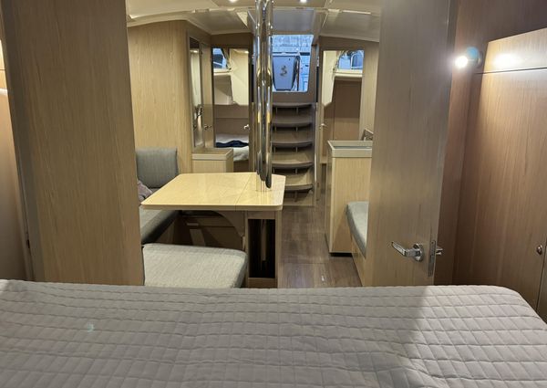 Beneteau Oceanis 41.1 image