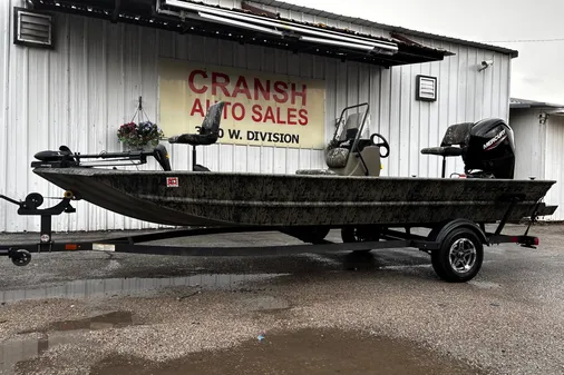 Tracker Grizzly 1860 MVX CC image