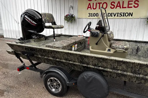 Tracker Grizzly 1860 MVX CC image