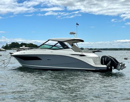 Sea Ray 320 Sundancer image