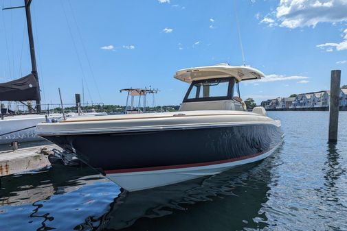 Chris-Craft Catalina 34 image