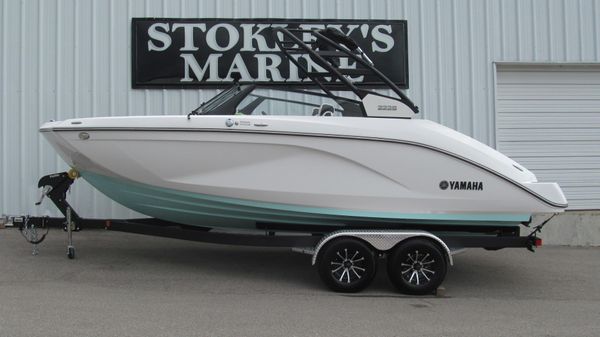 Yamaha-boats 222S image