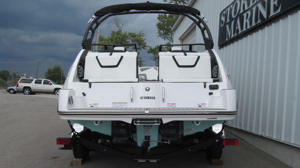 Yamaha-boats 222S image