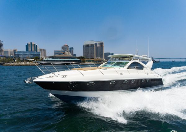 Fairline 48 Targa image