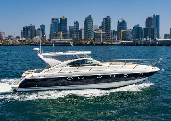 Fairline 48 Targa image