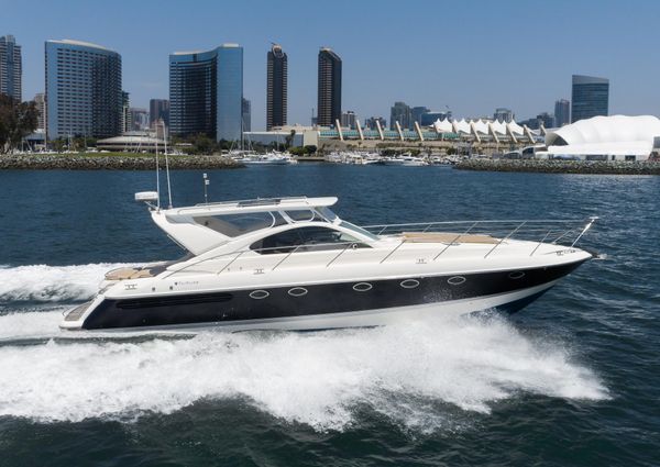 Fairline 48 Targa image