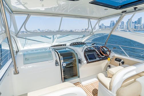 Fairline 48 Targa image