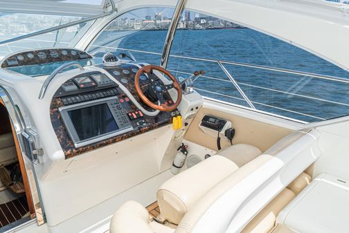 Fairline 48 Targa image