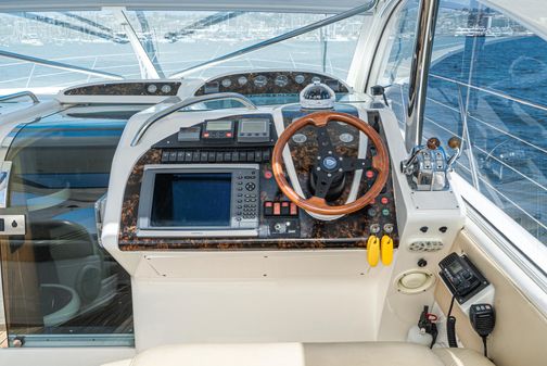 Fairline 48 Targa image