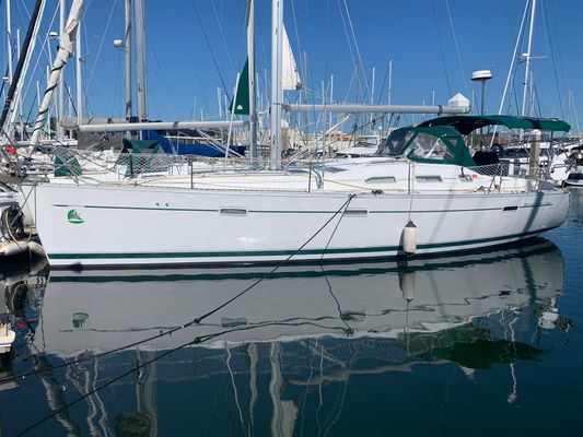 Beneteau 393 - main image