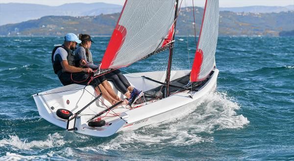 Beneteau FIRST-14-SE image