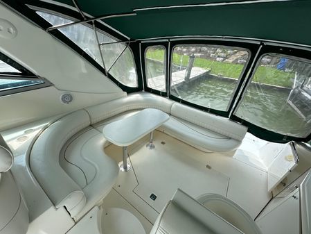 Cruisers Yachts 4270 Esprit image