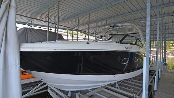 Chaparral 327 SSX Bow Rider 