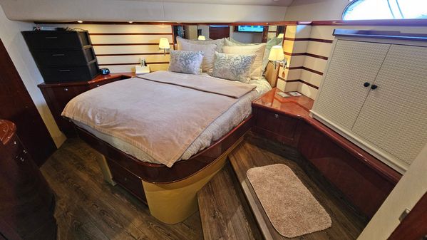 Neptunus 56 Flybridge image