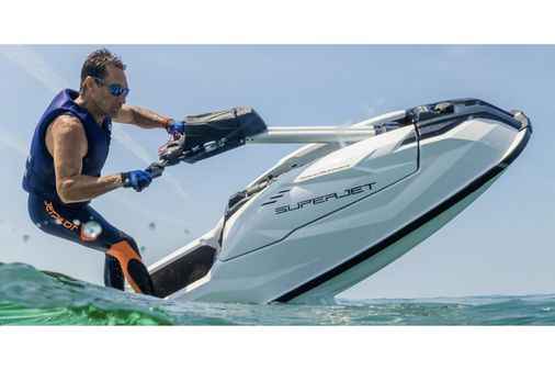 Yamaha-waverunner SUPERJET image