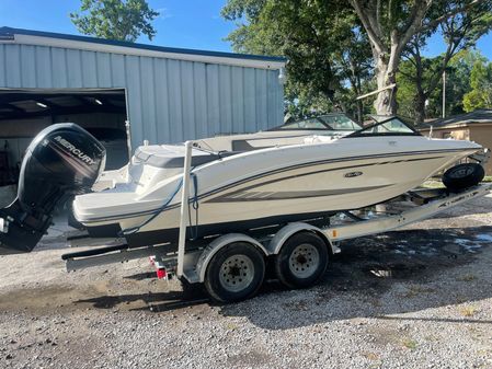 Sea Ray SPX 210 OB image