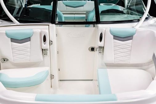 Robalo R317-DUAL-CONSOLE image