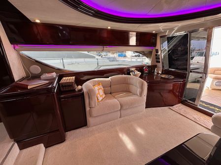 Ferretti Yachts 720 image