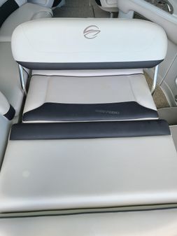 Crownline 285SS image